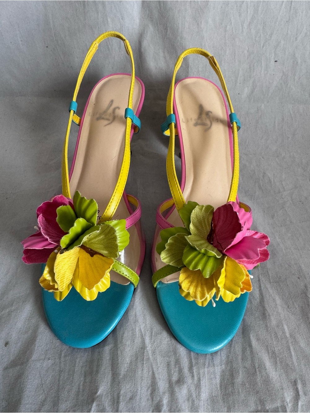 Lifestride Women's Sandals Heels Size 6.5 Aster Orchid Flowers Multi Color